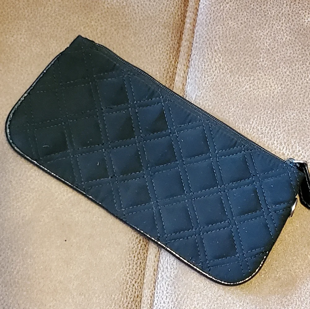 Vera Bradley Patchwork quilted fabric clutch